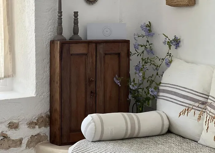 Fig Cottage, A Pretty 200 Year-old Stone Retreat Feriehus *